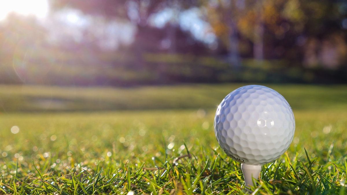 La gran pelea en el Club de Golf de La Moraleja porque una mujer estaba haciendo 'topless'