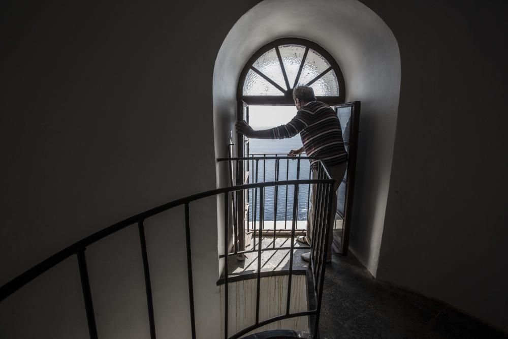 Imágenes espectaculares de los faros de Alicante