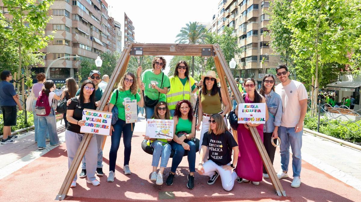 La lucha docente vuelve a las calles de Alicante en la segunda semana de huelga
