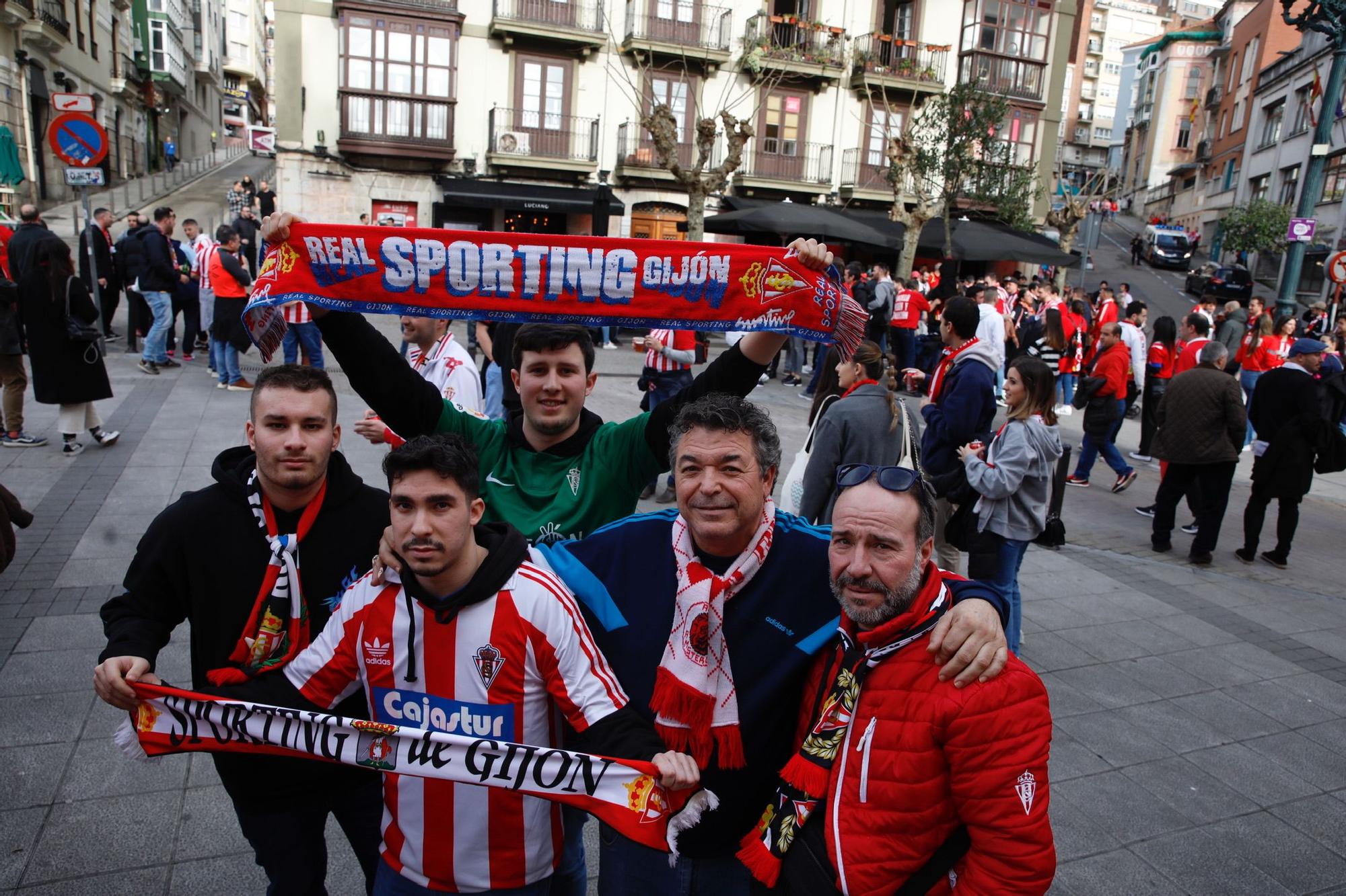 La Mareona del Sporting inunda el centro de Santander