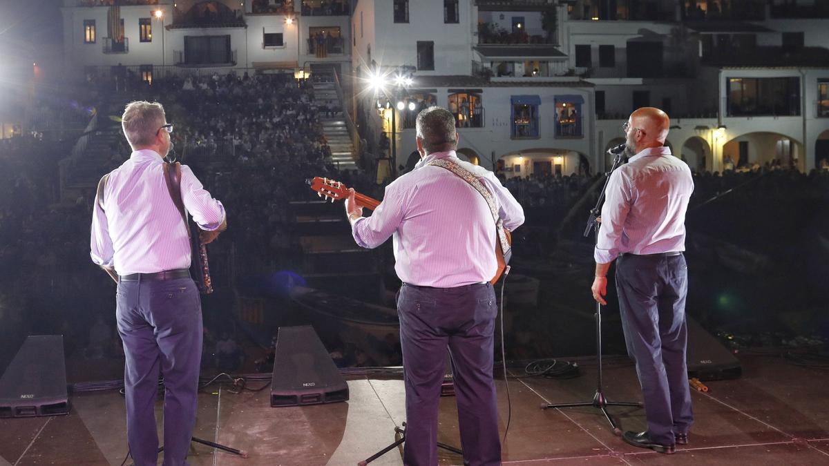 Cantada d'havaneres a Calella