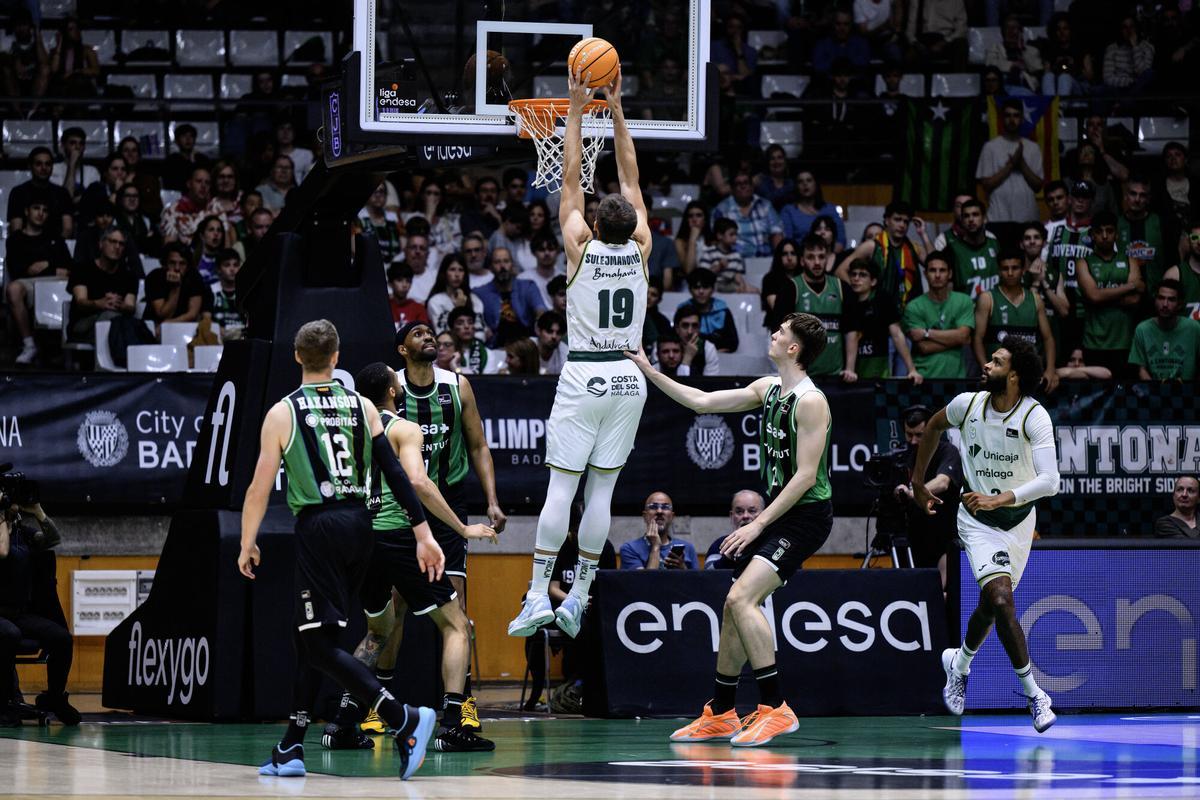 El Joventut - Unicaja, no pudo reanudarse tras el descanso.