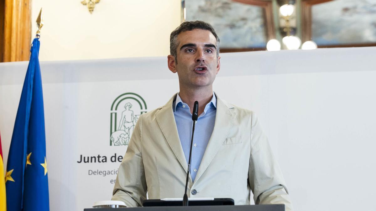 Ramón Fernández-Pacheco, el consejero de Agricultura que ha sobrevivido al pacto del PP y Vox