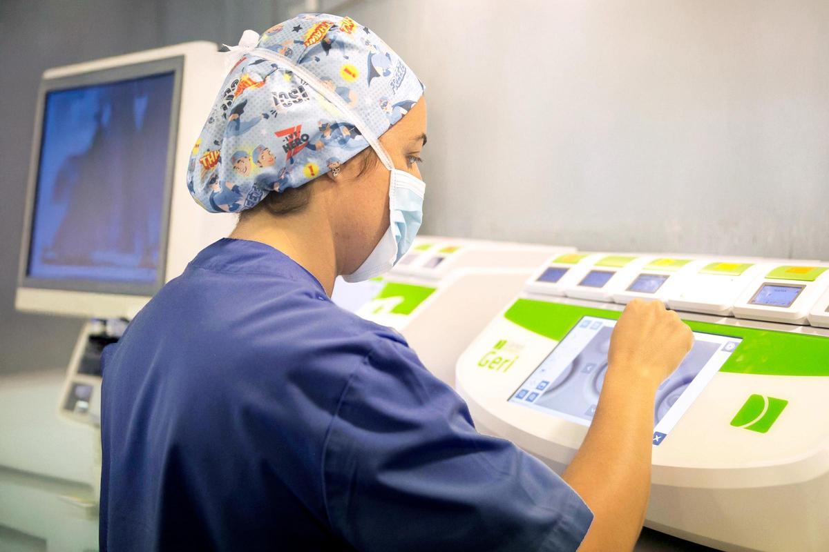 Geri® time-lapse son incubadores que registran el desarrollo embrionario sin alterar las condiciones de cultivo.