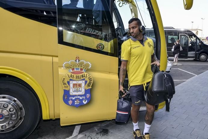 10/09/2017 TELDE. Salida de la UD Las Palmas hacia Malaga para disputar el lunes 11 de Septiembre 2017 la tercera jornada del campeonato de liga 2017/18 FOTO: J.PÉREZ CURBELO