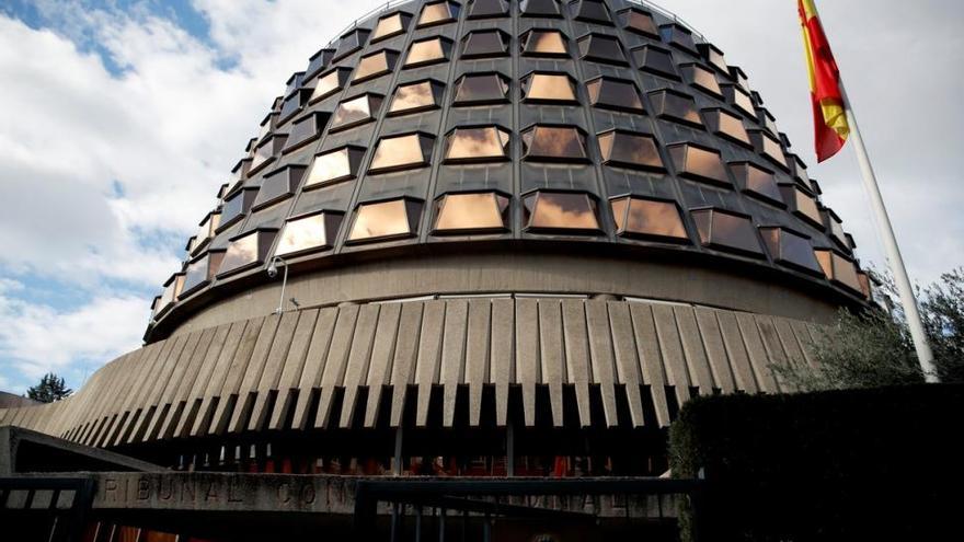 El Tribunal Constitucional estudia la próxima semana si admite el recurso del Gobierno contra investir a Puigdemont