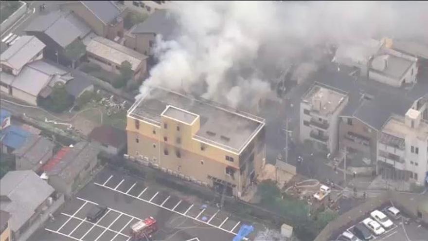 Al menos 24 muertos en el incendio de un estudio de animación en Japón