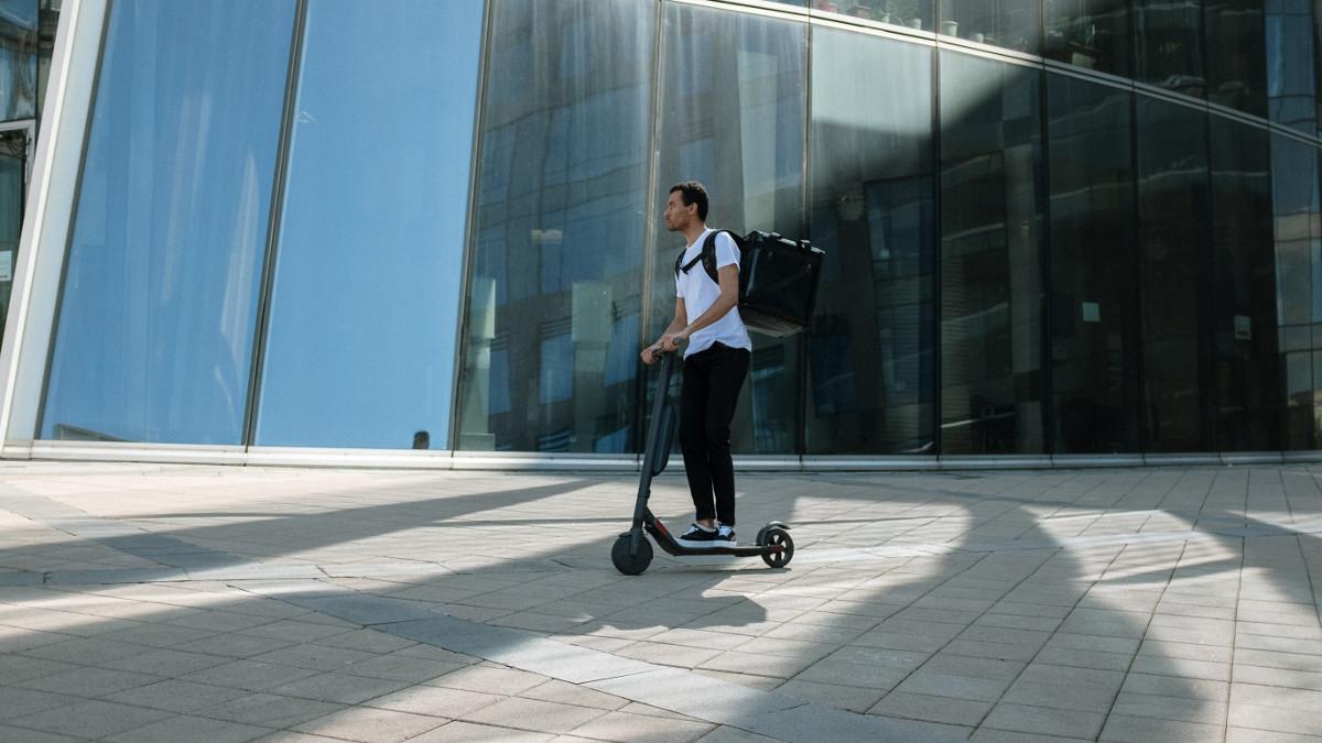 Qué debes saber si vas a comprar un patinete eléctrico