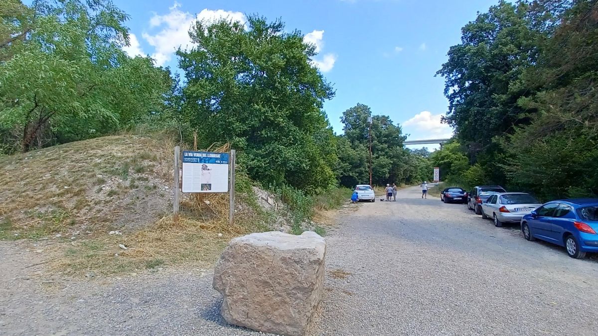 Inici de la Via Verda cap a Pedret des del Pla de l'Italià de Cal Rosal