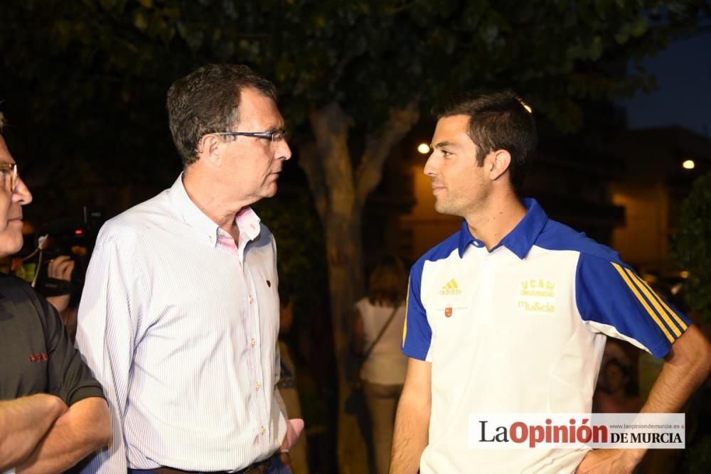 Recibimiento de Miguel Ángel López en Llano de Brujas a su vuelta de Río