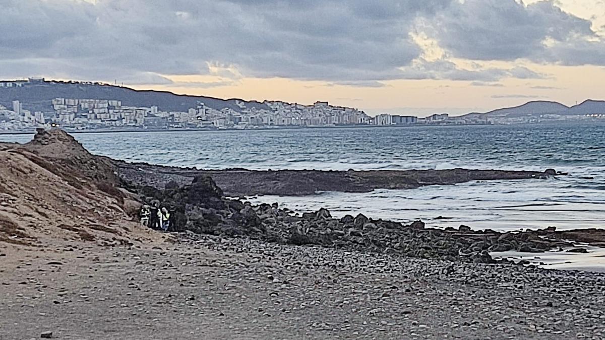 Hallan un cadáver en una playa de Telde