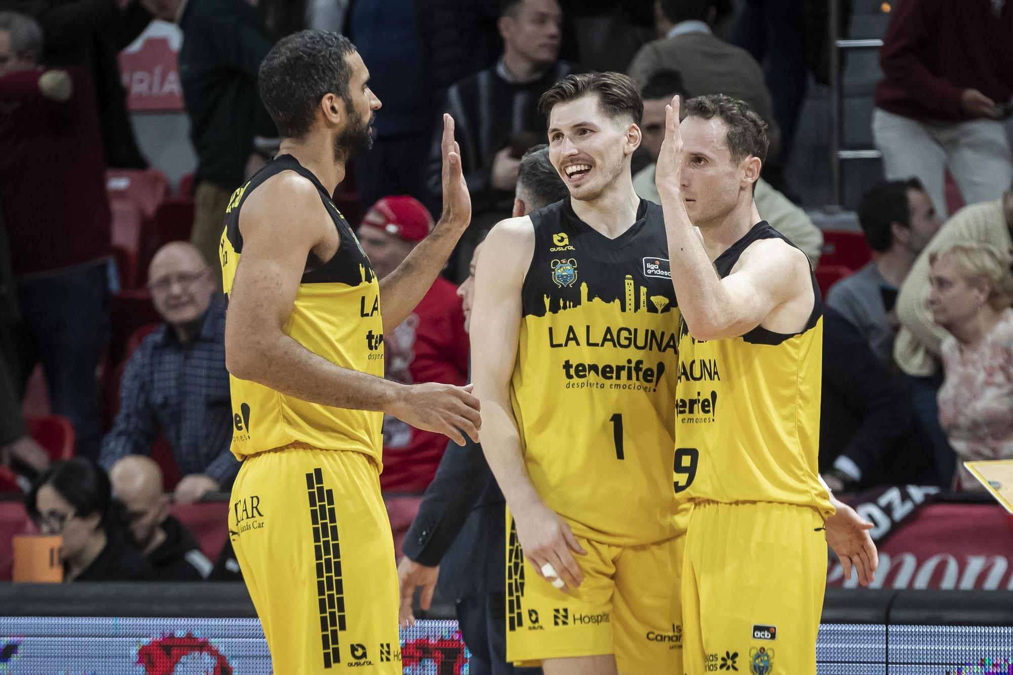 Zaragoza - La Laguna Tenerife