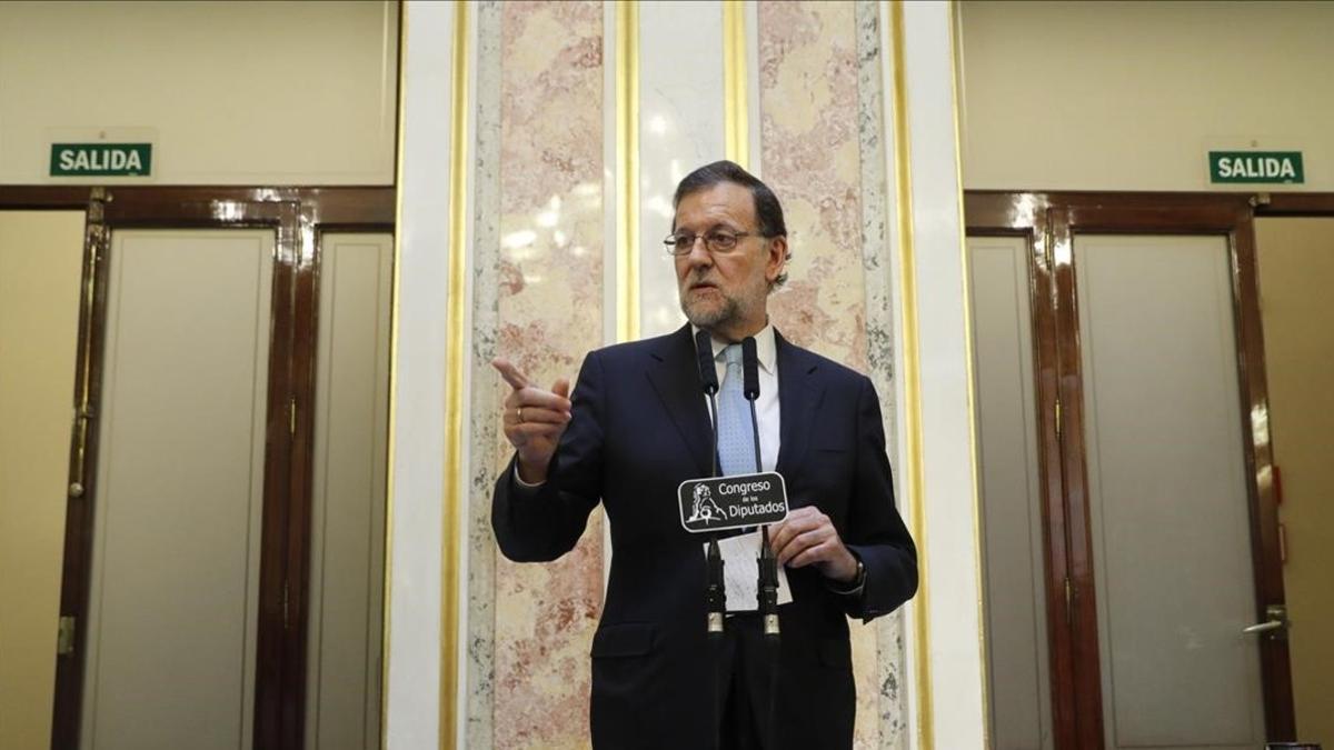 El presidente del Gobierno en funciones y aspirante a la reelección, Mariano Rajoy, ha comparecido en el Congreso tras su constitución