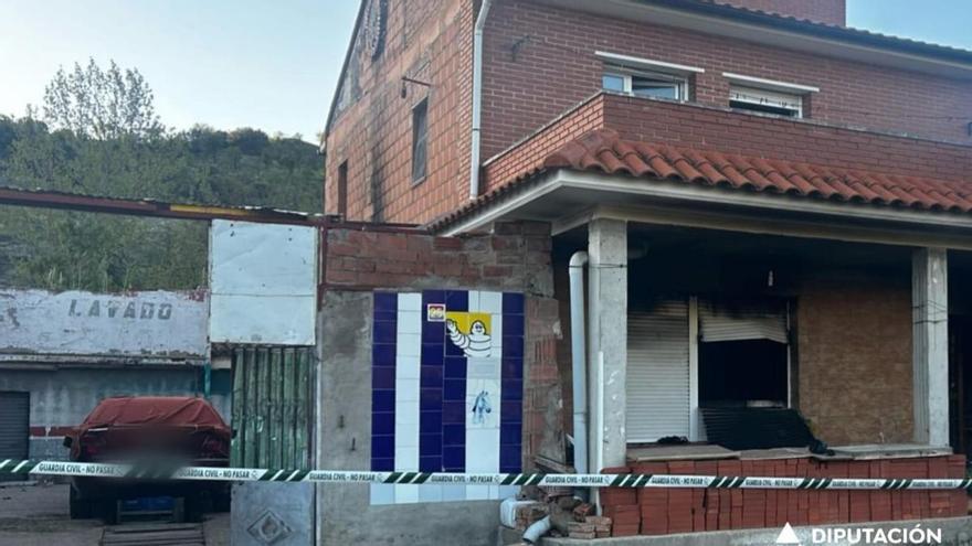 Un hombre y su hijo de 14 años mueren en un incendio en Zaragoza