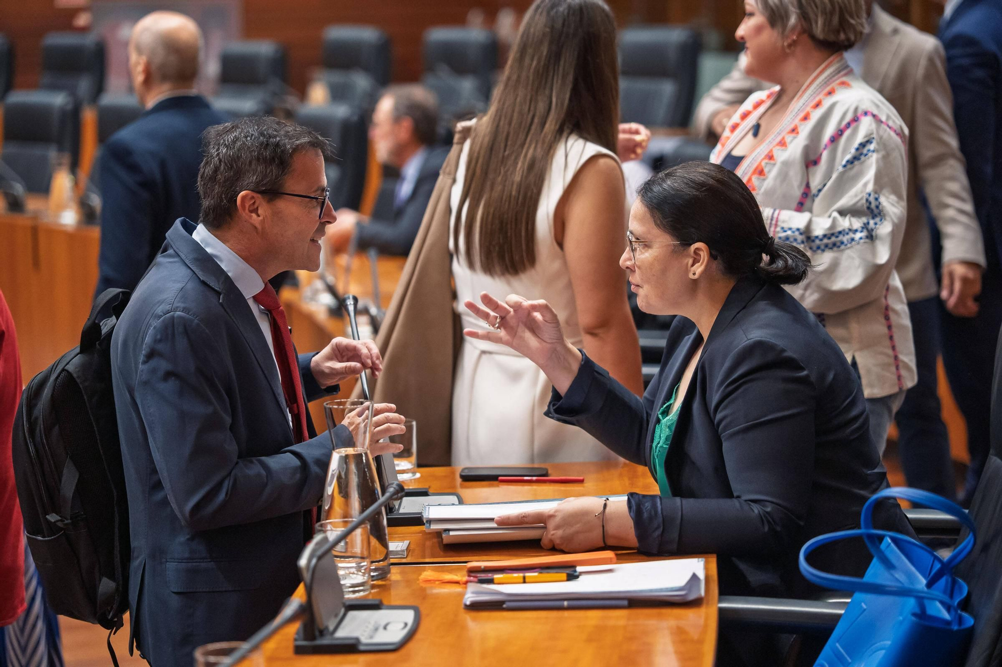 Fotogalería | Las imágenes del pleno en la Asamblea de Extremadura
