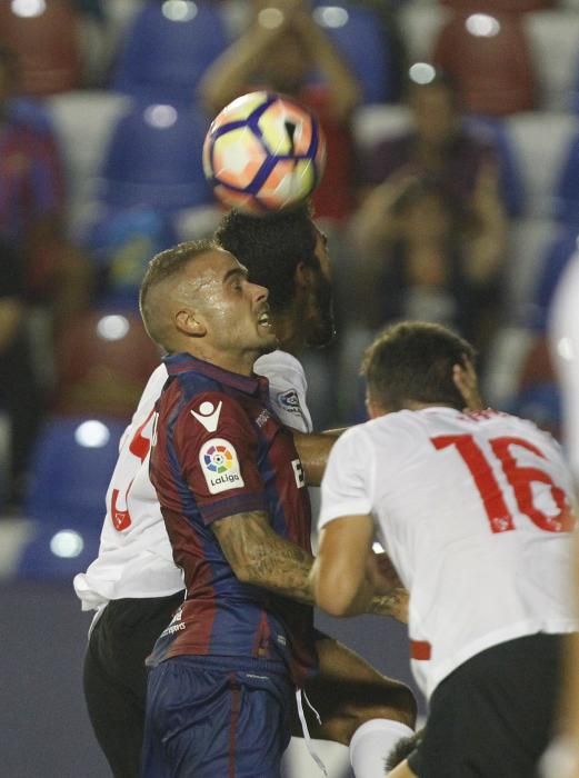 Las mejores imágenes del Levante - Sevilla Atlético