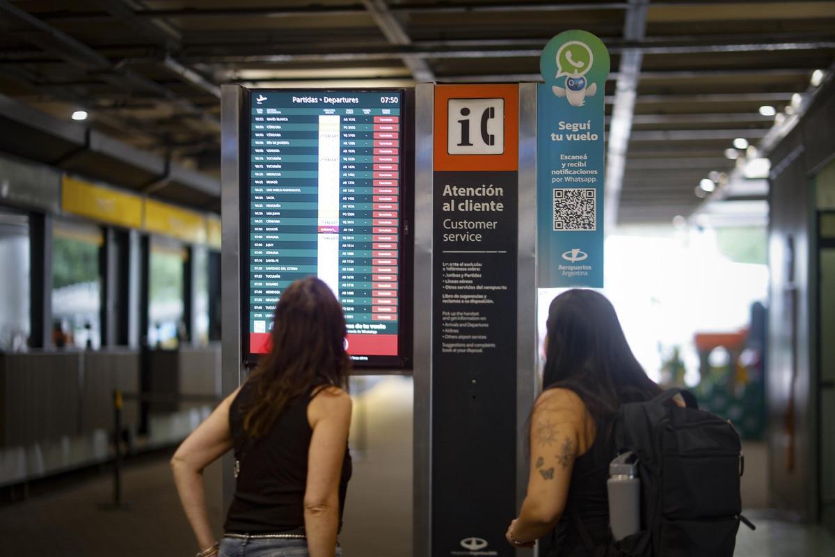 Argentina, paralizada por una huelga general contra la reforma laboral