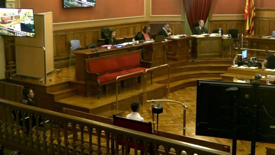 L’acusat declarant durant el judici celebrat a l’Audiència Provincial de Barcelona | ARXIU PARTICULAR