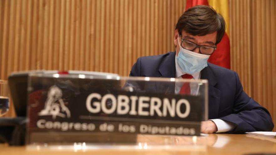 Illa destaca que "las vacunas tendrán un control extraordinario de farmacovigilancia"