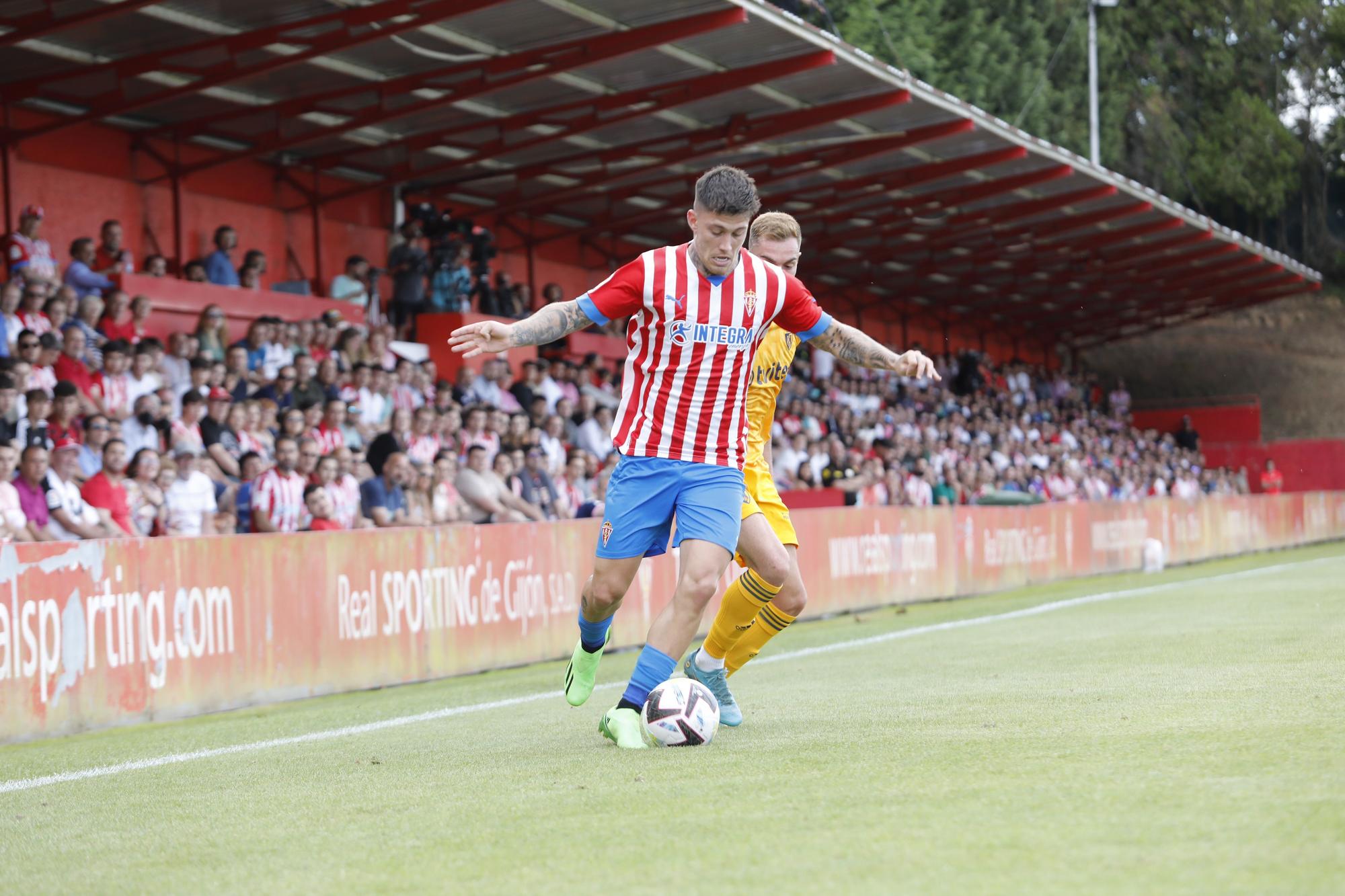 El Sporting empata ante la Ponferradina en su cuarto partido veraniego