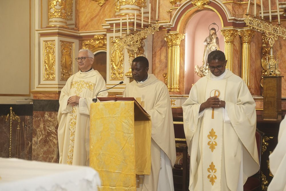 Ceremonia de bienvenida al nuevo párroco de Canet d'En Berenguer