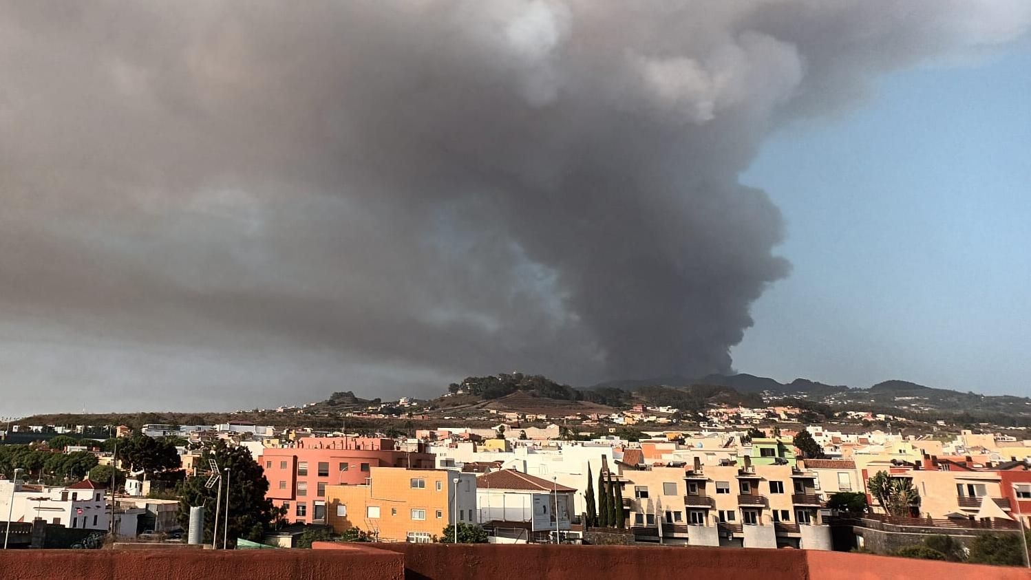 La Laguna: así se ve el incendio de Arafo - Candelaria desde distintos puntos de la isla
