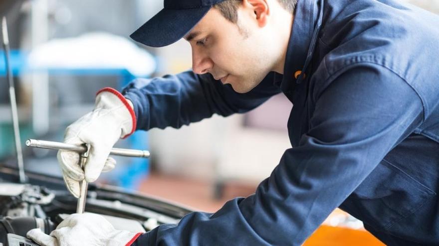 Libro Taller: una herramienta de la DGT para conocer las reparaciones que se han hecho de tu coche