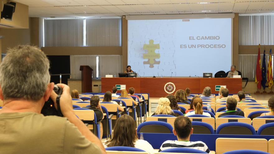Elche concentra el 14 % de los exámenes de la UNED del Campus Este-Centro