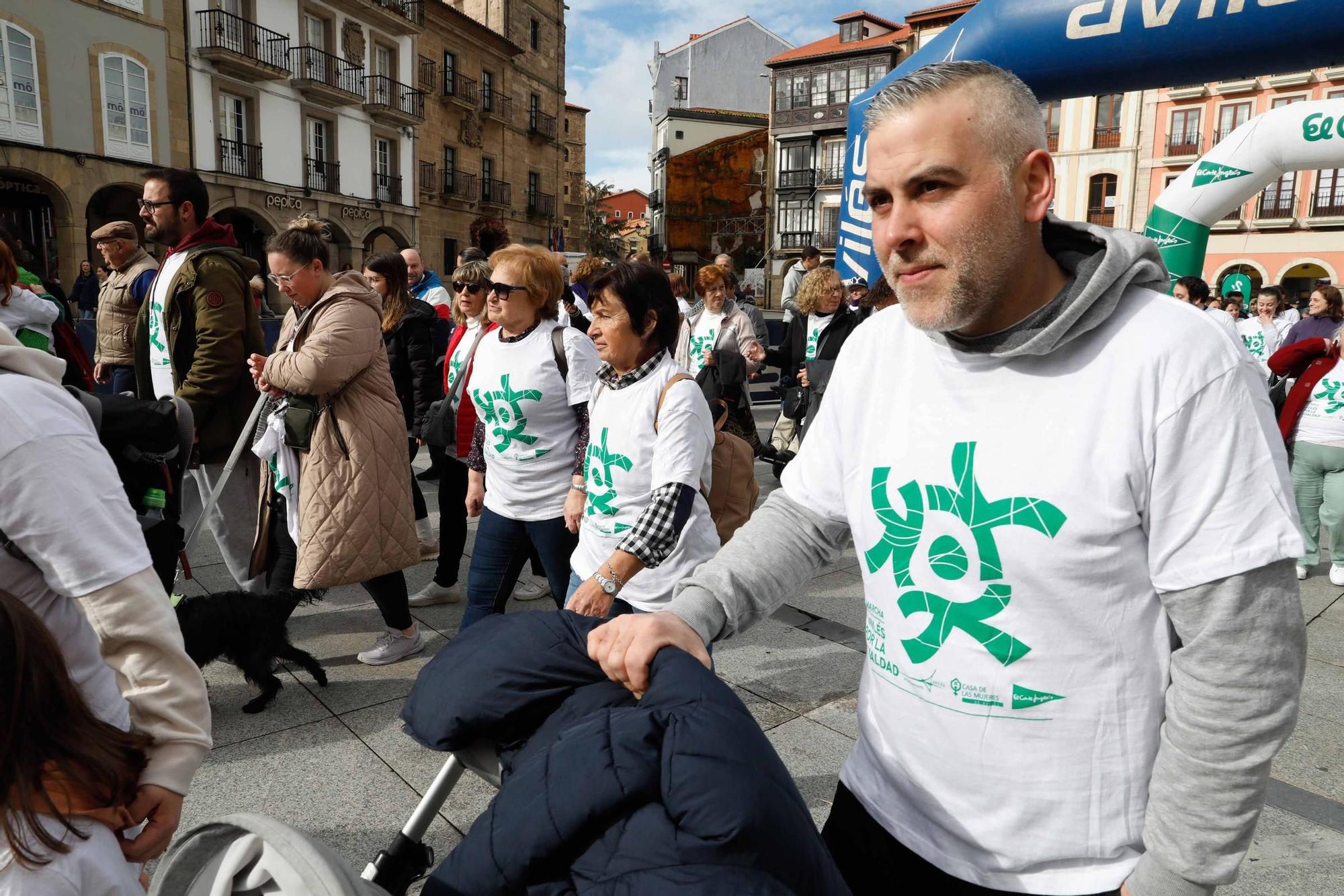 EN IMÁGENES: Así fue la décima edición de la marcha por la igualdad de Avilés