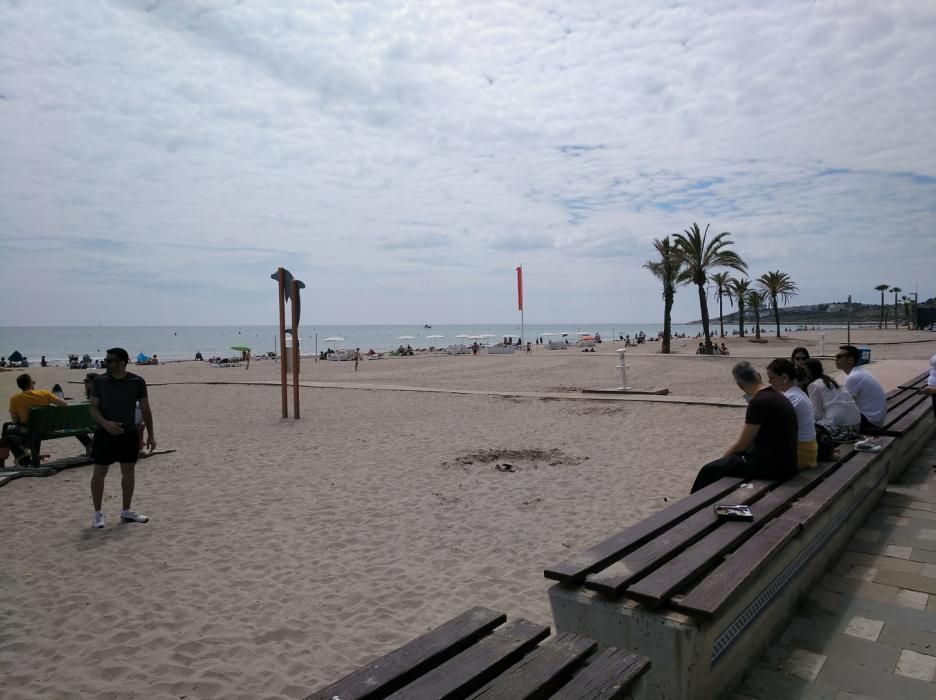 Banderas "mixtas" en la Playa de San Juan