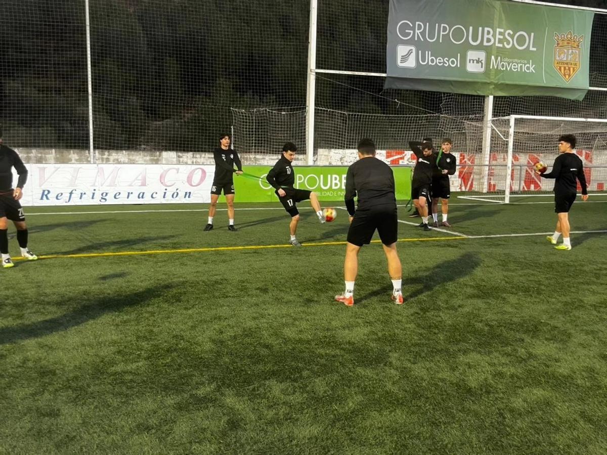 El Ontinyent 1931 en un entrenamiento esta semana.