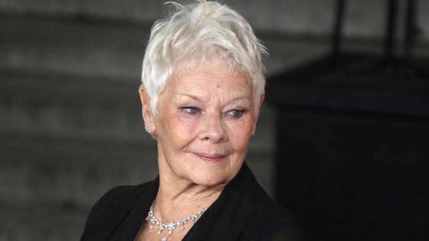 Judi Dench alcanzó la fama internacional con más de 60 años.