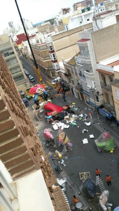 Cae el remate de una falla en Cullera