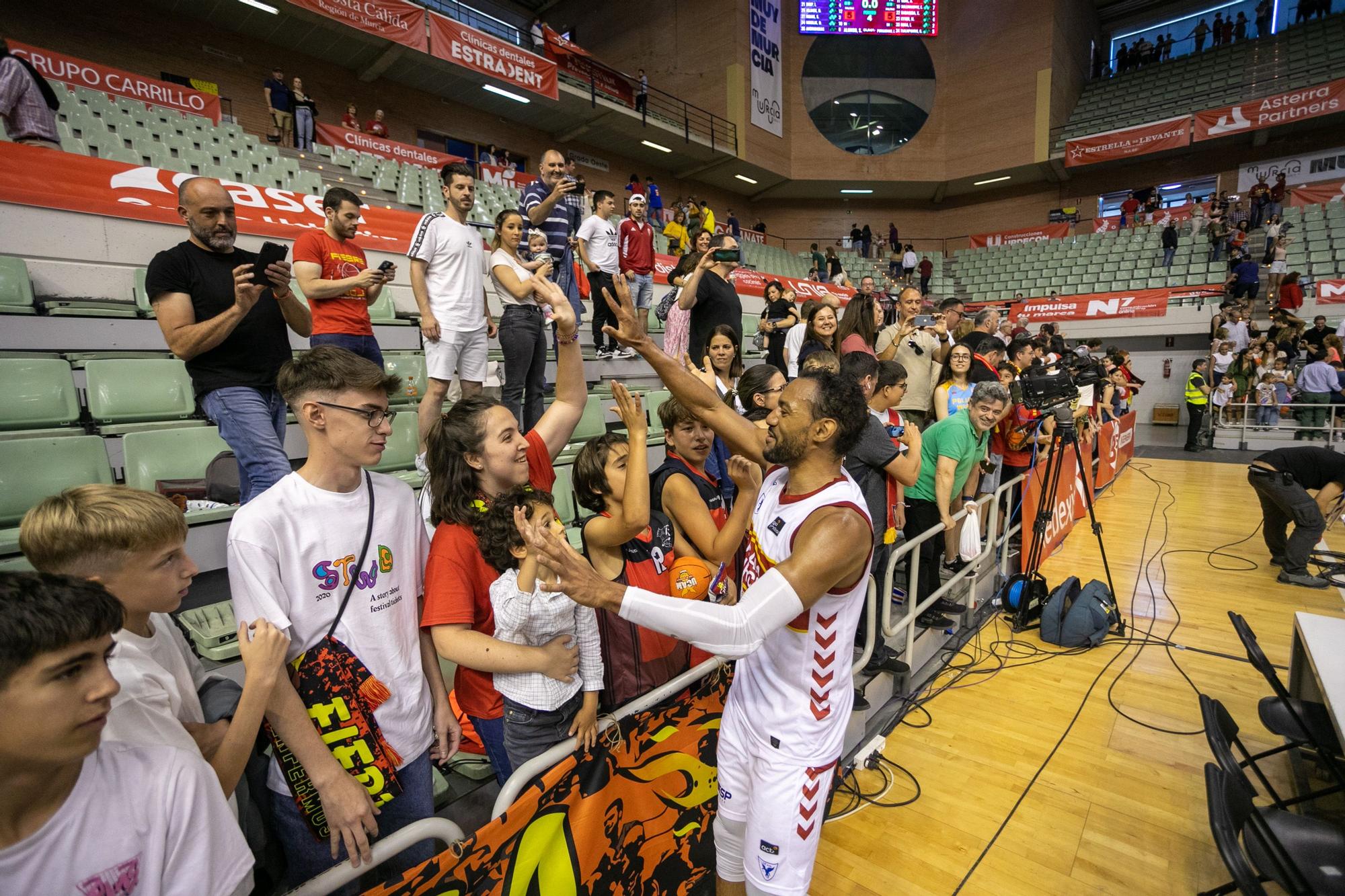 UCAM Murcia - Bilbao Basket en imágenes.