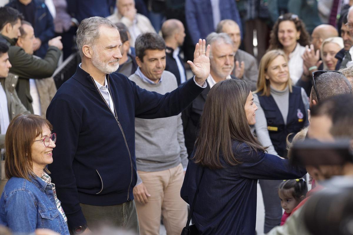 Los Reyes vuelven a Valencia tres semanas después de la DANA | FOTOS
