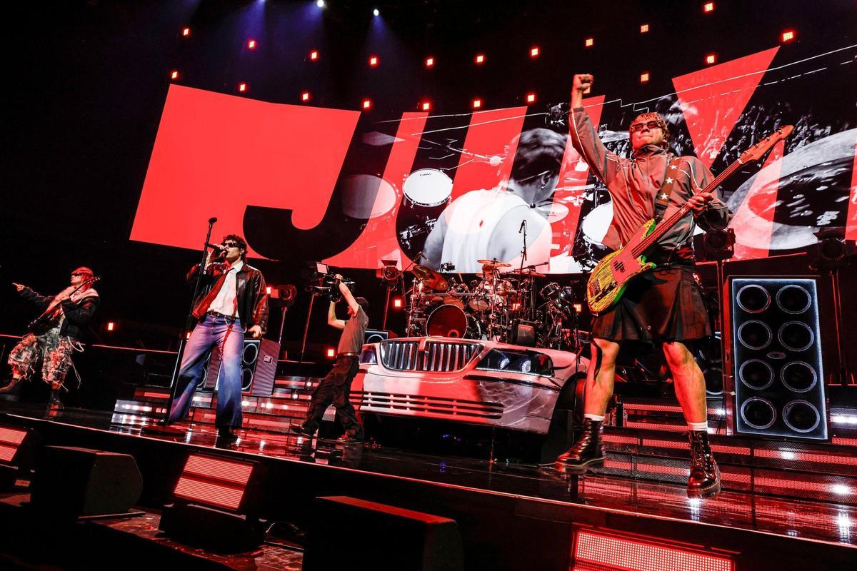 La banda australiana 5 Seconds of Summer en el Roig Arena