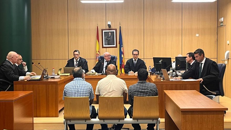 Un frutero se enfrenta a 13 años de cárcel por agredir sexualmente a un niño de 12 años que acudió a comprar limones