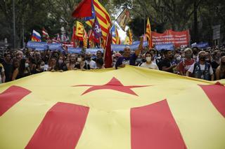 El 'no' a la independencia de Cataluña llega al 53% y supera en 14 puntos al 'sí'