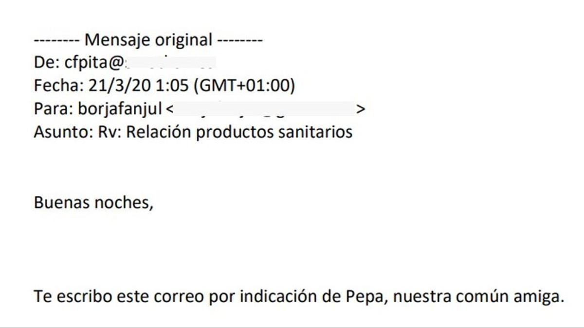 Fragmento del 'email' enviado por un familiar del concejal Fanjul a este con el ofrecimiento de material.