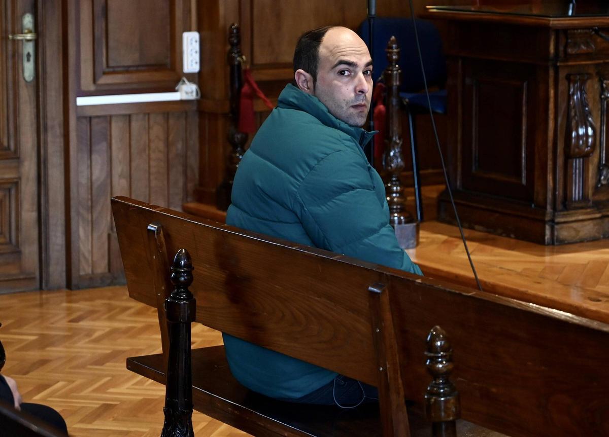 El acusado, en el banquillo este jueves