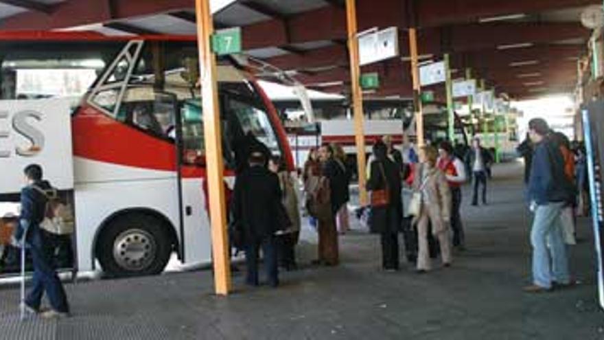 Trabajadores de Auto-Res convocan a partir de hoy diez días de huelga para denunciar su situación laboral