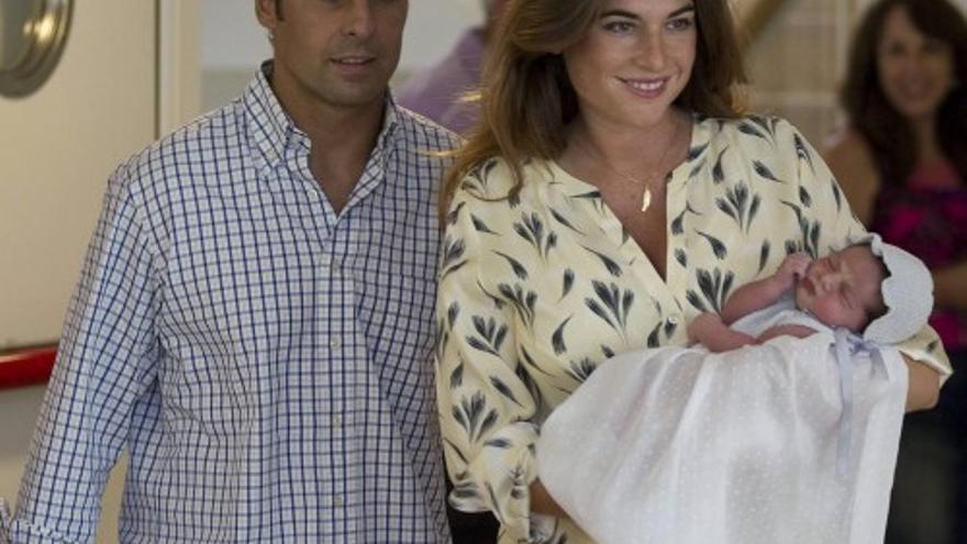 Francisco Rivera y Lourdes Montes presentan a su hija, Carmen