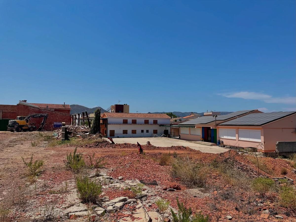 Los trabajos permitirán la ampliación del patio