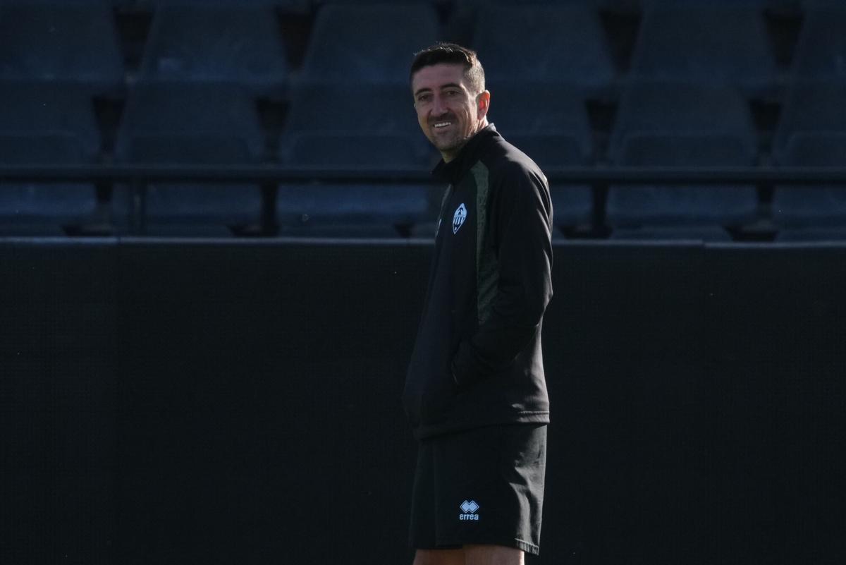 Galería | El CD Castellón entrena en el SkyFi Castalia antes de recibir al Sporting