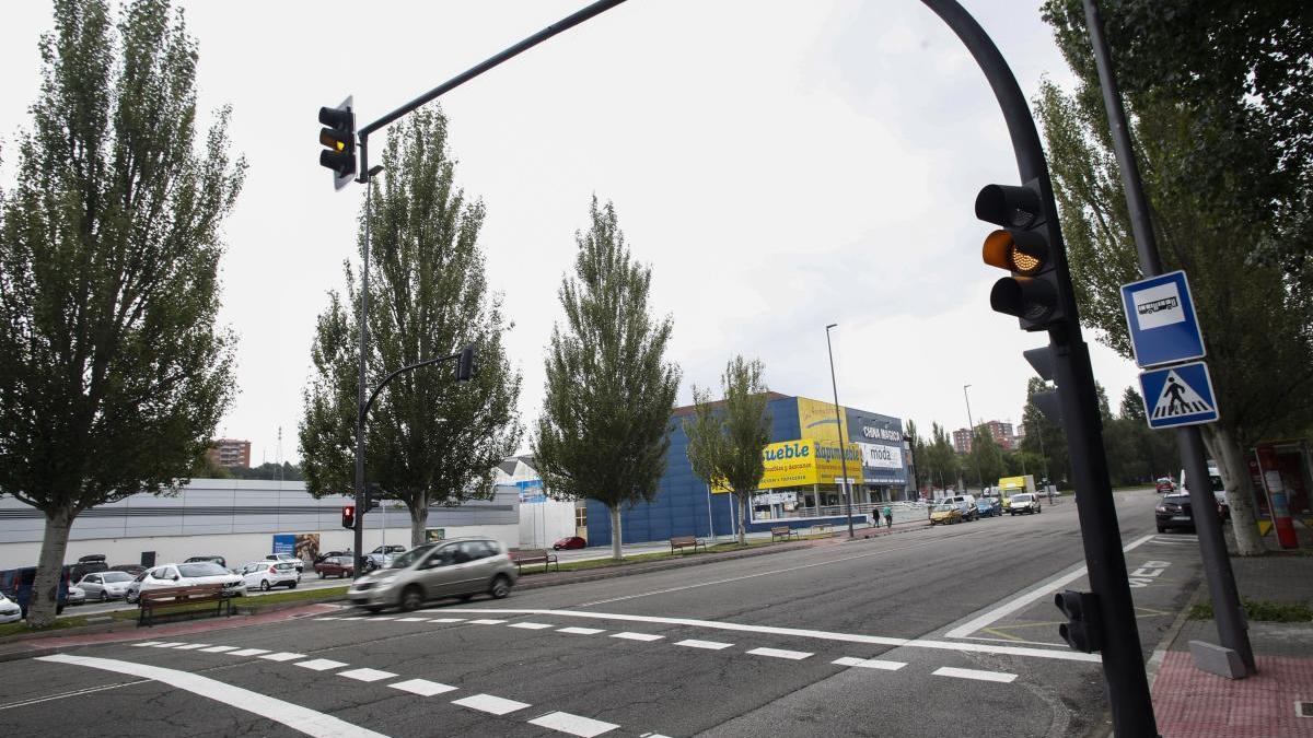 Un tramo de la calle de Gutiérrez Herrero en Avilés.