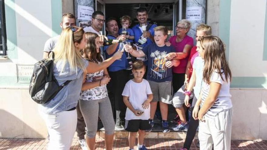 &quot;No he nacido para ser rico y pese al Cuponazo, seguiré en el taller&quot;