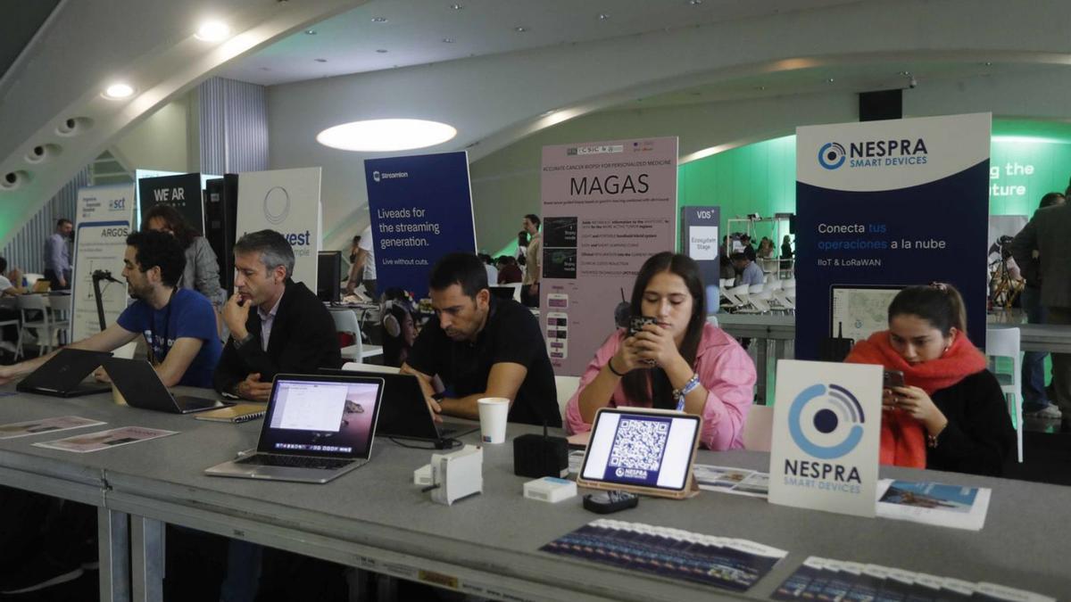 Participantes en el evento Valencia Digital Summit, ayer. | JM LÓPEZ