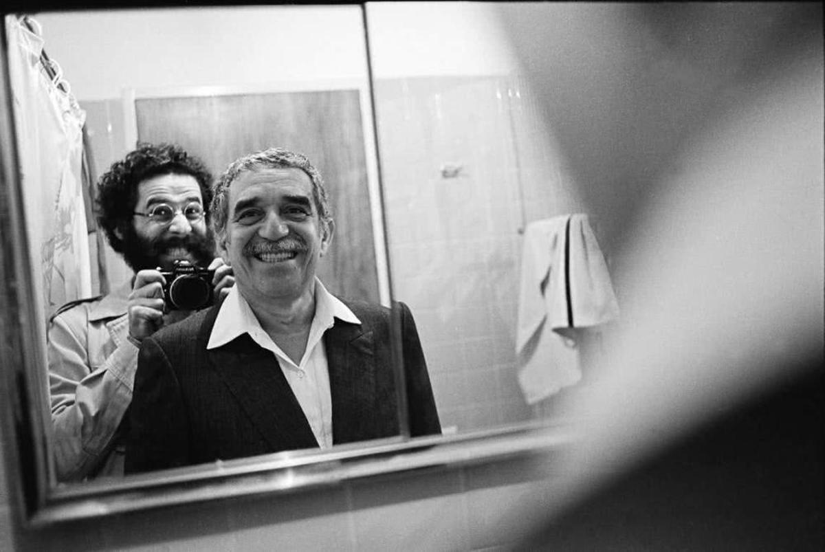 Vasco Szinetar con grandes iconos del siglo XX