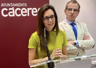 El nuevo grupo de Vox en Cáceres, en el aire hasta septiembre