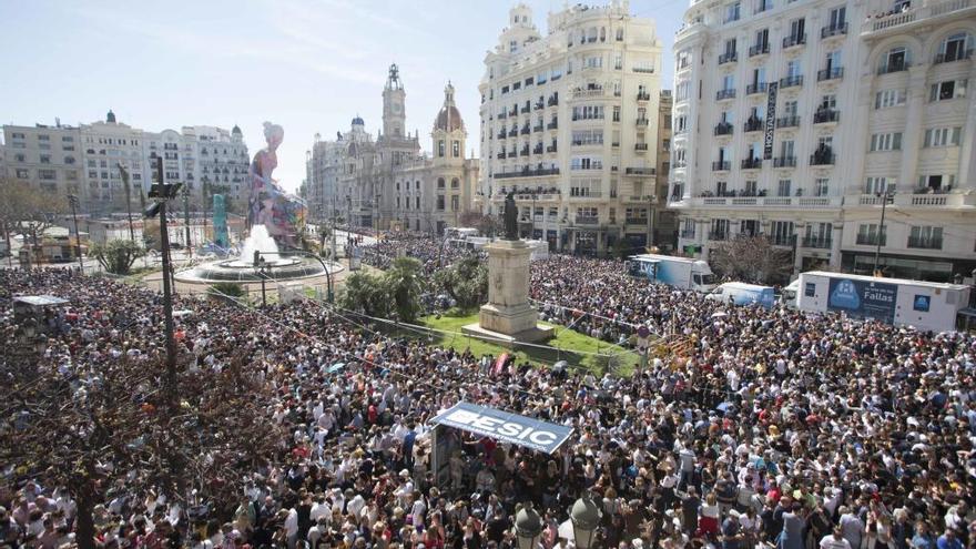 La mascletà de hoy en València: calles cortadas y como llegar en transporte público.